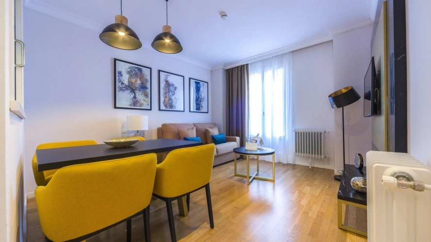 1 Bedroom Double Suite