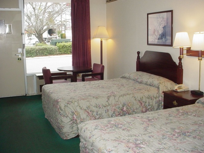 Standard Double Basement room