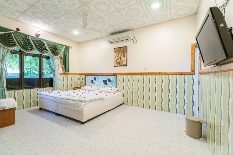 Deluxe Double room with garden view