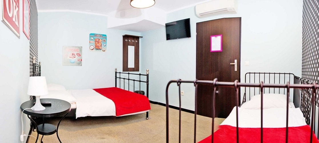 Standard Sextuple room