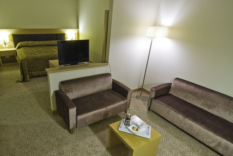 2 Bedrooms Standard Family room with sea view