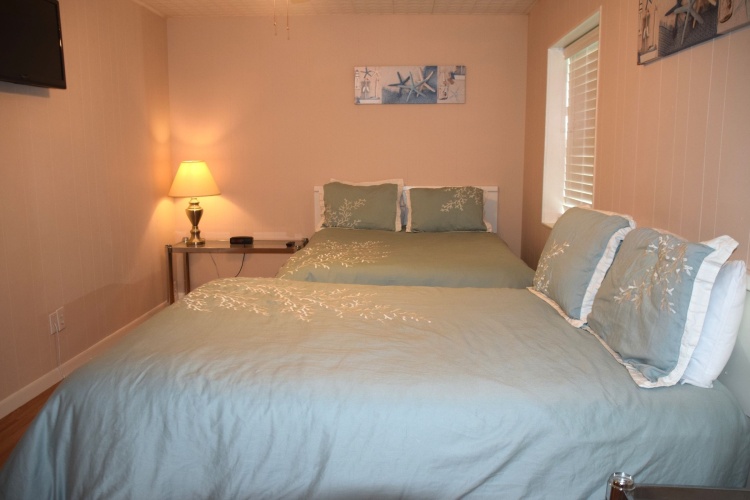 1 Bedroom Bungalow