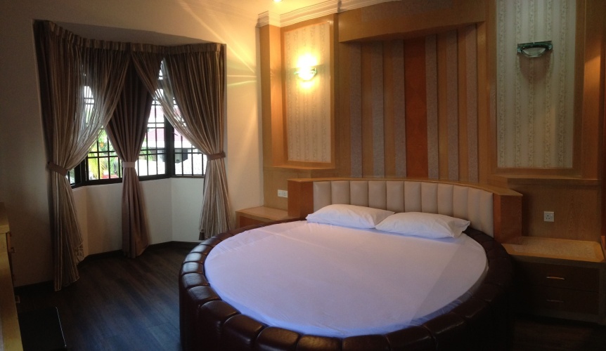 Suite with balcony
