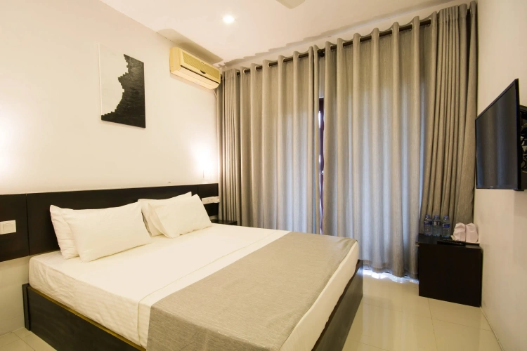 1 Bedroom Standard Double room with mountain view
