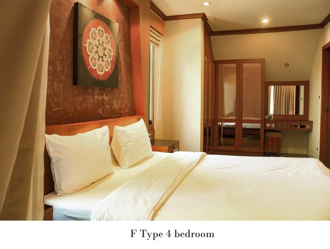 4 Bedrooms Villa
