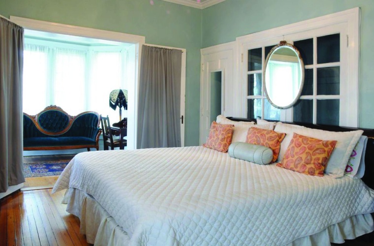 Standard Double Suite