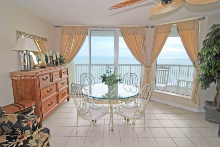 3 Bedrooms Standard Double room oceanfront