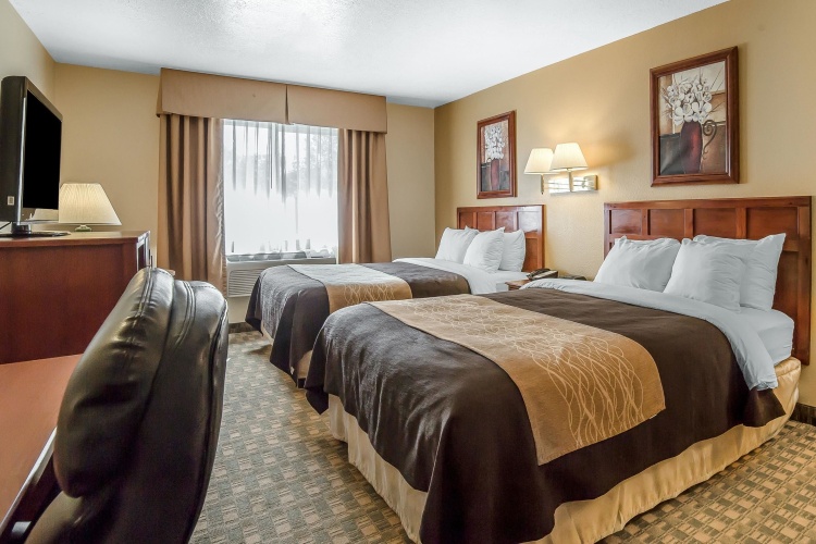 Standard Quadruple room