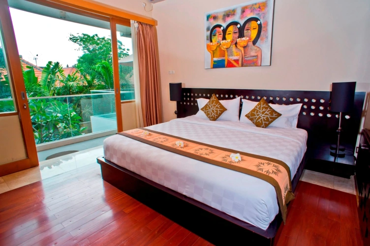 3 Bedrooms Twin Villa