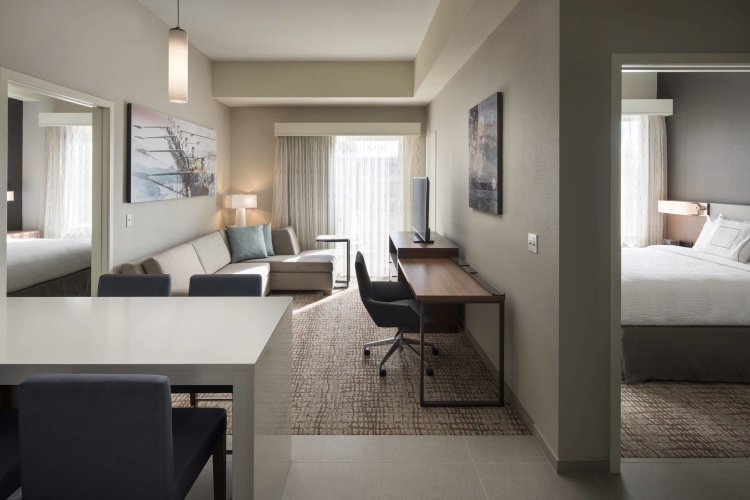 2 Bedrooms Suite