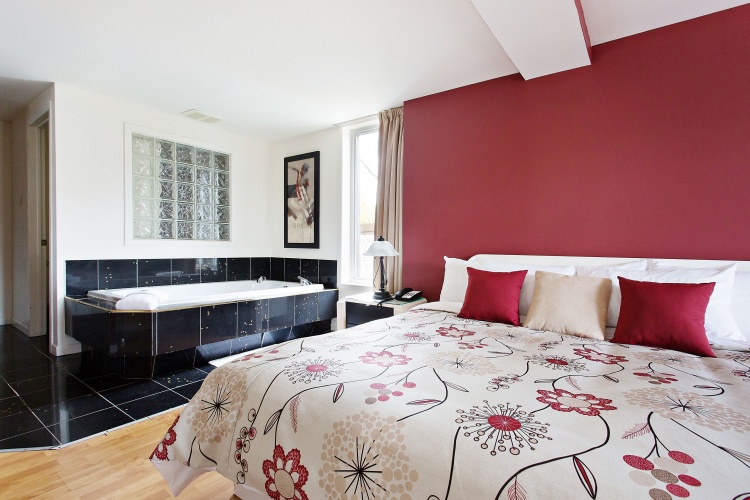 Double Suite