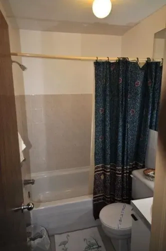 Economy Double Basement room