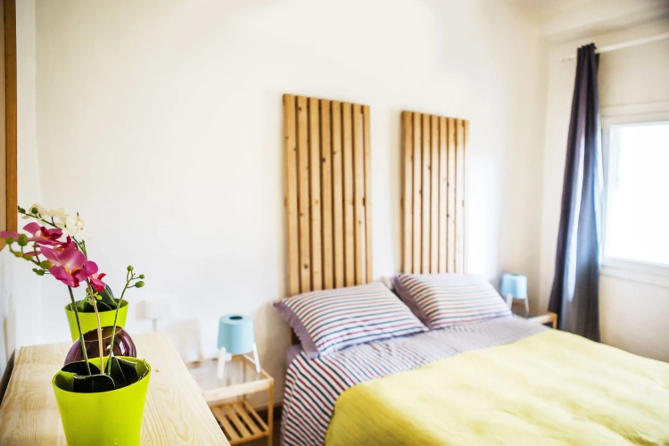 2 Bedrooms Apartment