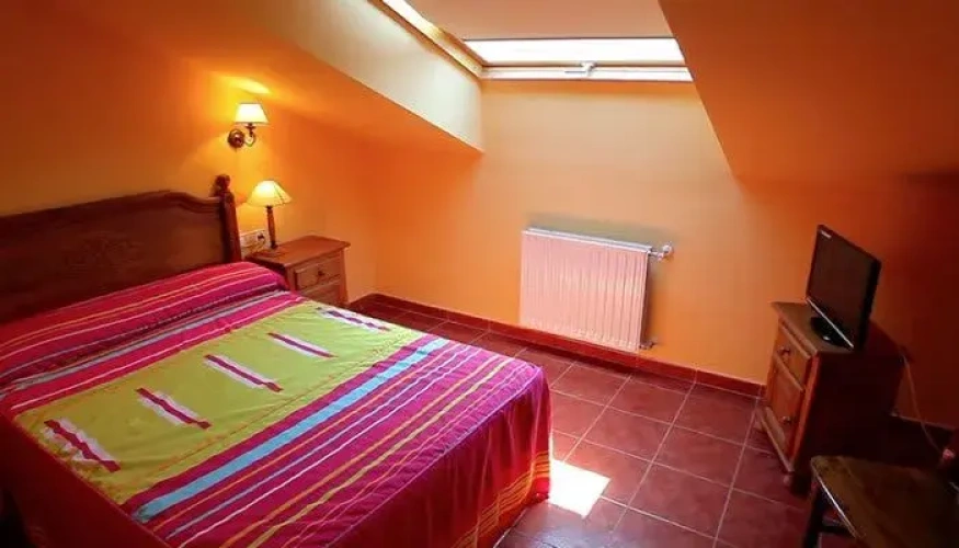 Economy Twin room with mountain view