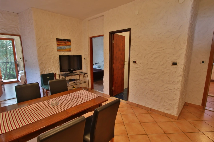2 Bedrooms Family Apartment