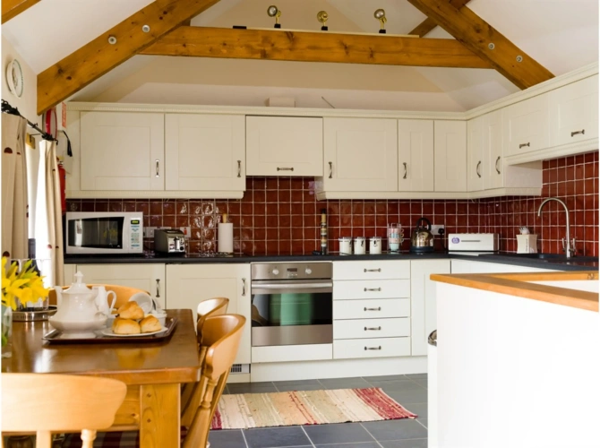 Double Cottage