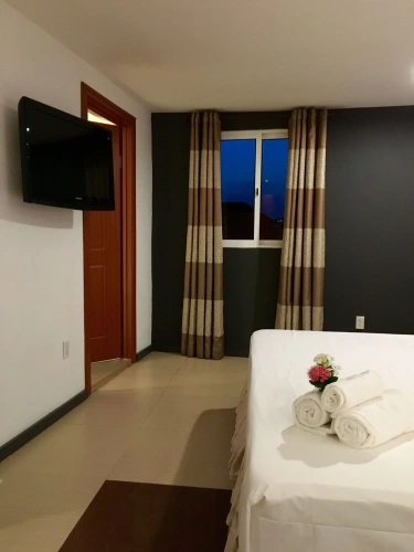 Superior Suite with balcony and with city view