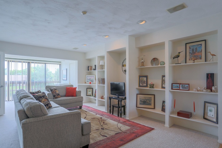 2 Bedrooms Standard room with lake view