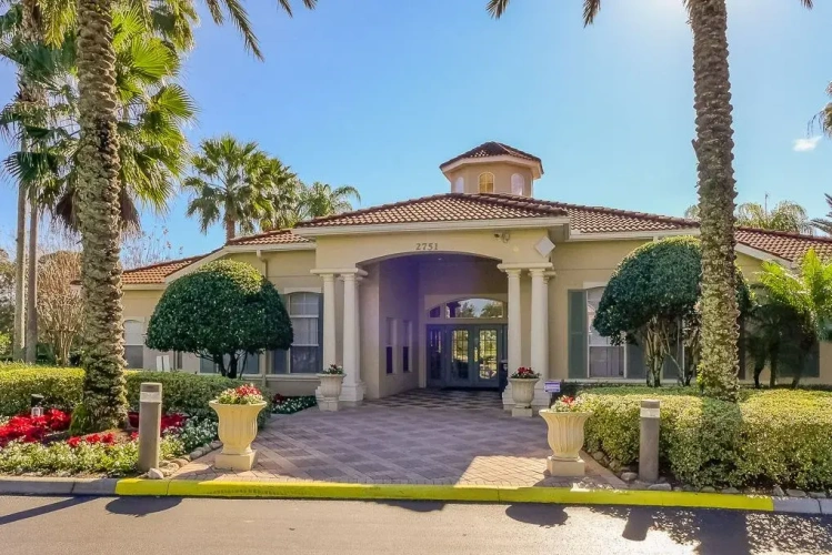 Family Villa with balcony