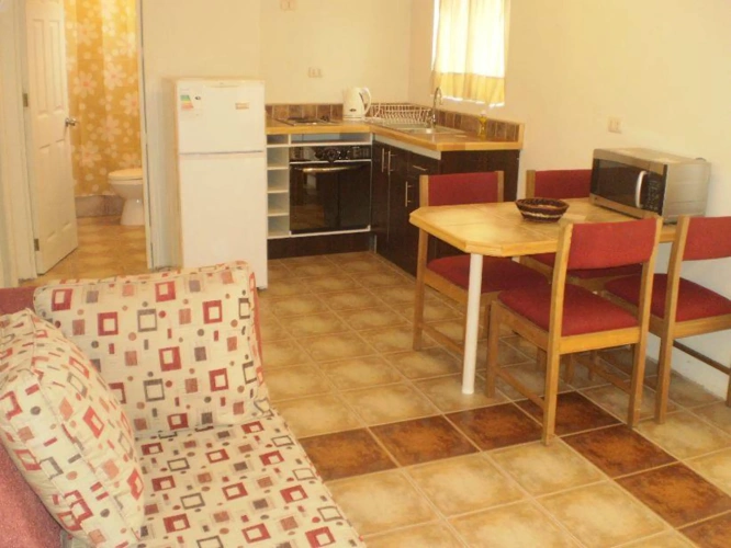 2 Bedrooms Cottage