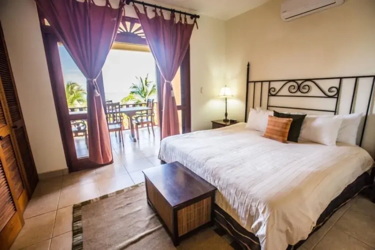 2 Bedrooms Deluxe Double room with ocean view