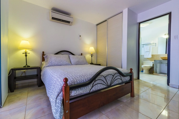 2 Bedrooms Comfort Apartment with pool view