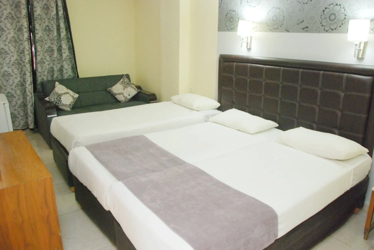 Standard Quadruple room