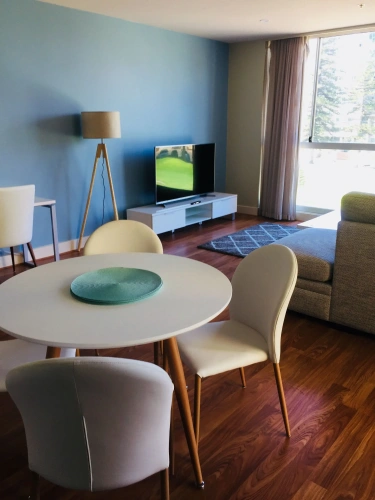 2 Bedrooms Executive Apartment with park view