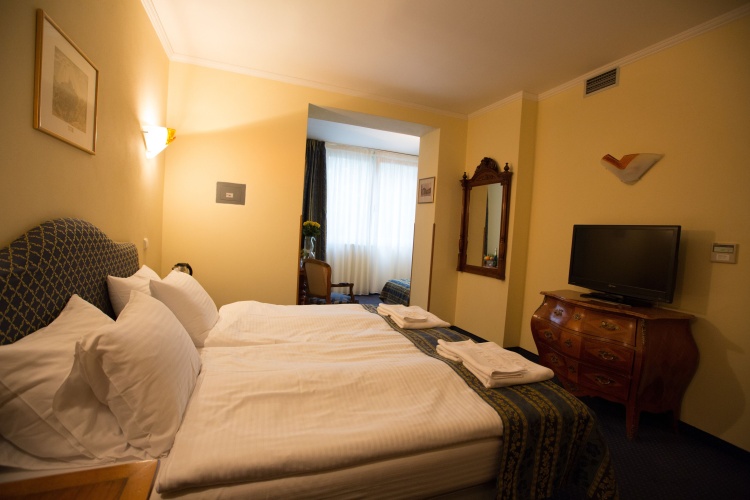 Deluxe Double room