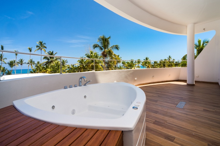 2 Bedrooms Apartment with balcony
