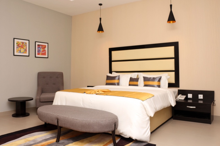 Luxury Suite