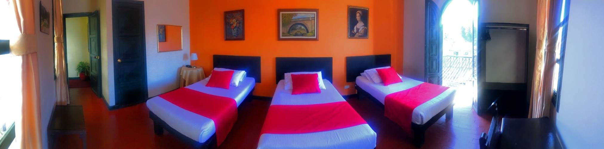 Standard Triple room