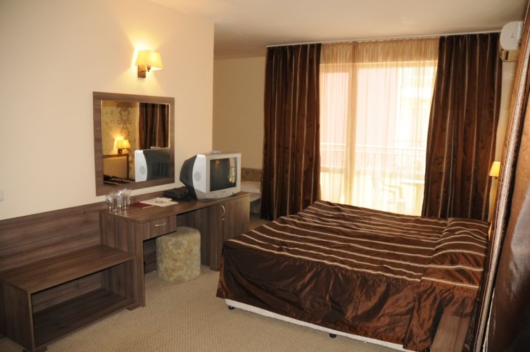 1 Bedroom Suite