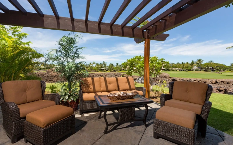 3 Bedrooms Villa with balcony