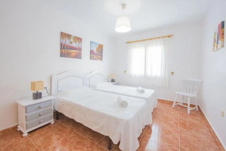 4 Bedrooms Family Villa