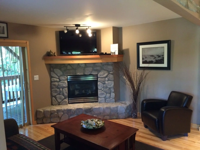 Executive Double Basement Suite with garden view