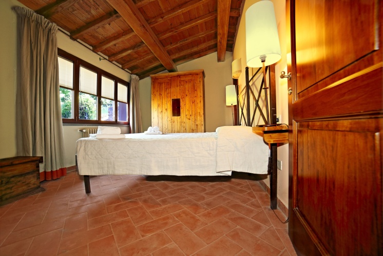 2 Bedrooms Double Apartment