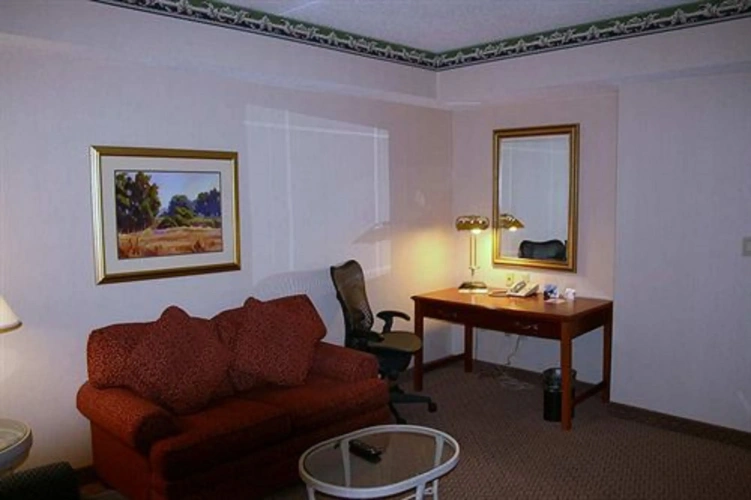 Quadruple Suite