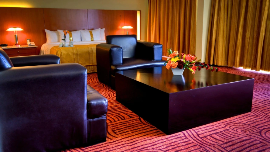 Double Suite