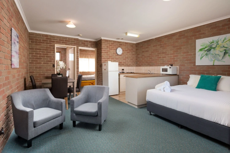 1 Bedroom Family Apartment