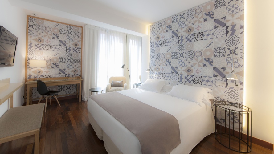 Triple room