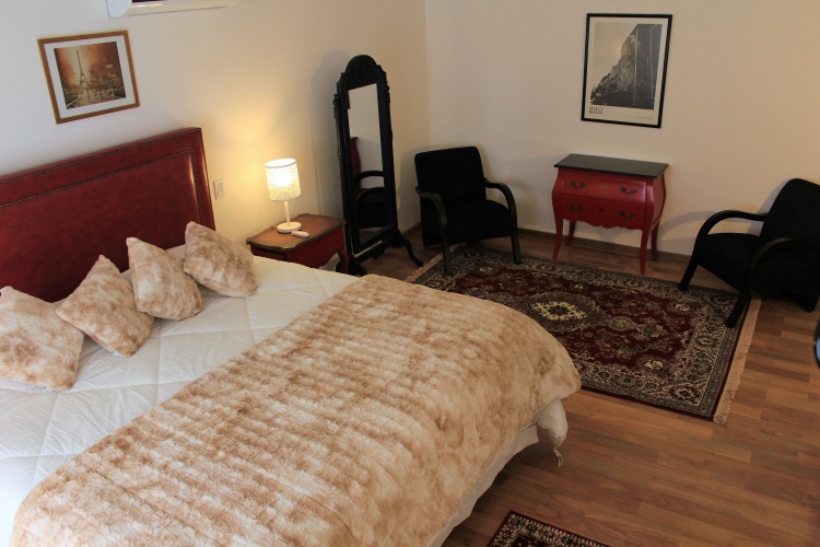 Premium Apartment