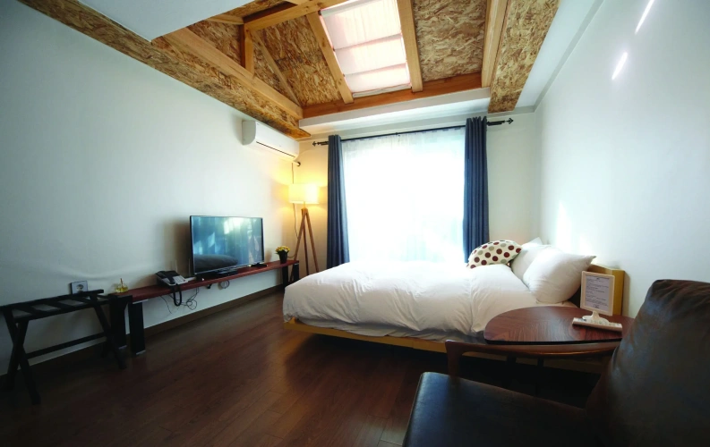 1 Bedroom Deluxe Studio
