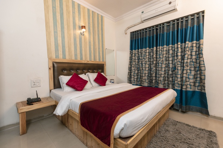Executive room