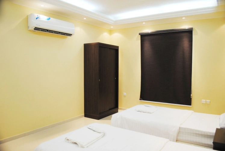 2 Bedrooms Studio