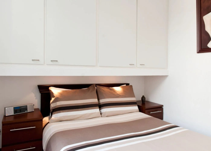 1 Bedroom Apartment with city view