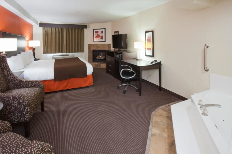 Deluxe Double Suite