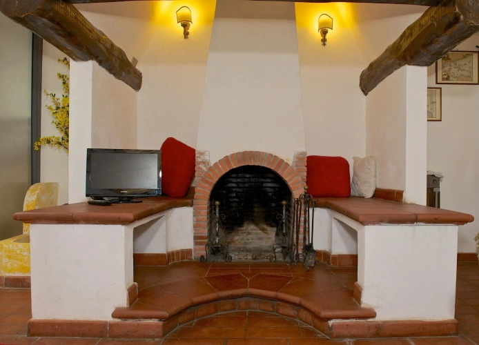 1 Bedroom Apartment with pool view