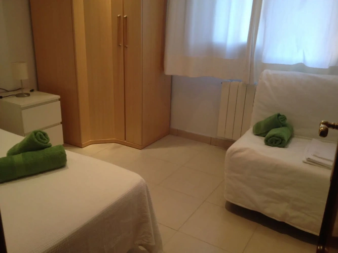 3 Bedrooms Apartment