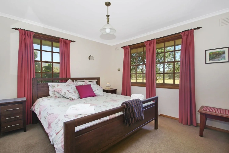 3 Bedrooms Cottage